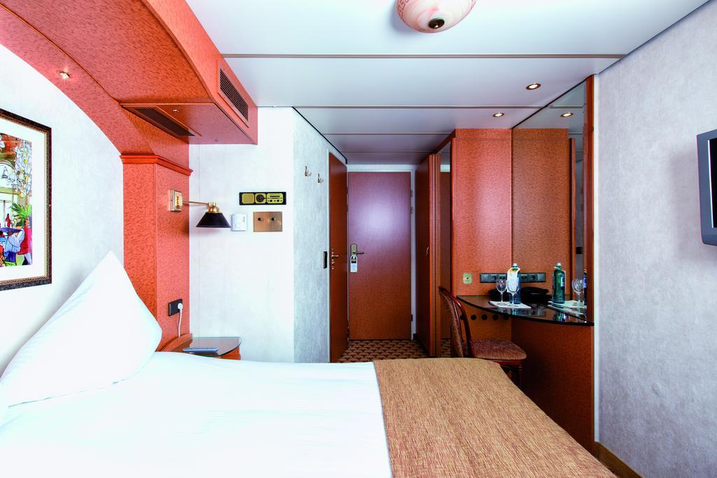 Crossgates Hotelship 3 Star Bateau-hôtel